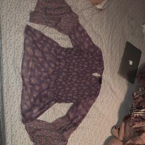 American Eagle bell sleeve top, Women’s size S,